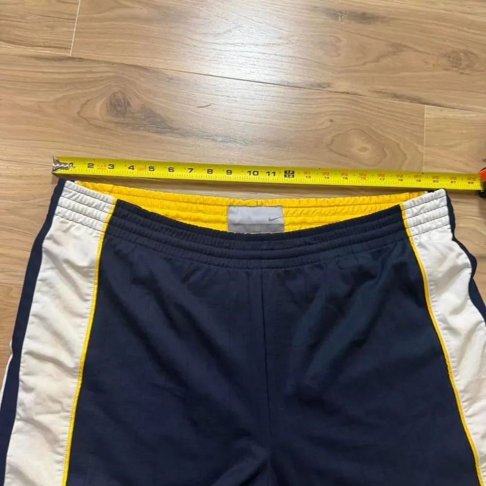 Vintage 00s Nike yellow/navy blue basketball reversible shorts embroidered XXL
